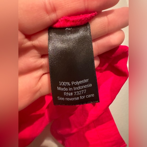 Simply Vera by Verga Wang Large Red Long Sleeved Top. ⚡️🍓 - Picture 4 of 4